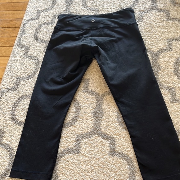 Lululemon crop - Picture 4 of 4